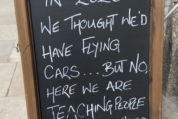 wash your hands to reduce the spread of the coronavirus